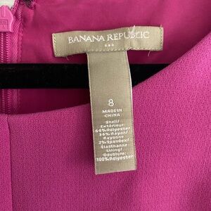 Banana Republic dress - in brand new condition.